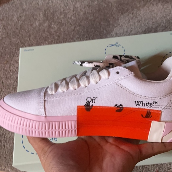 to small - Picture 5 of 7